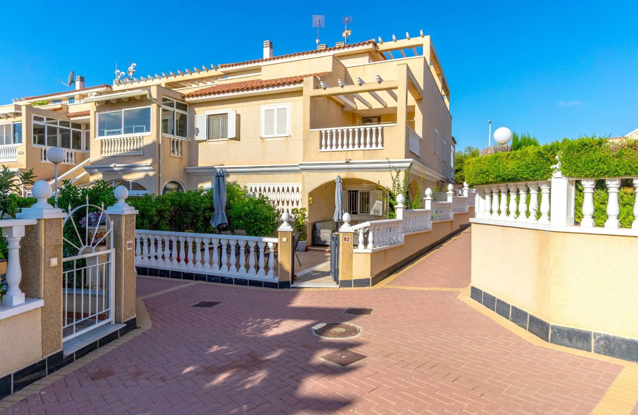 Resale - Dúplex -
Orihuela Costa - Playa Flamenca
