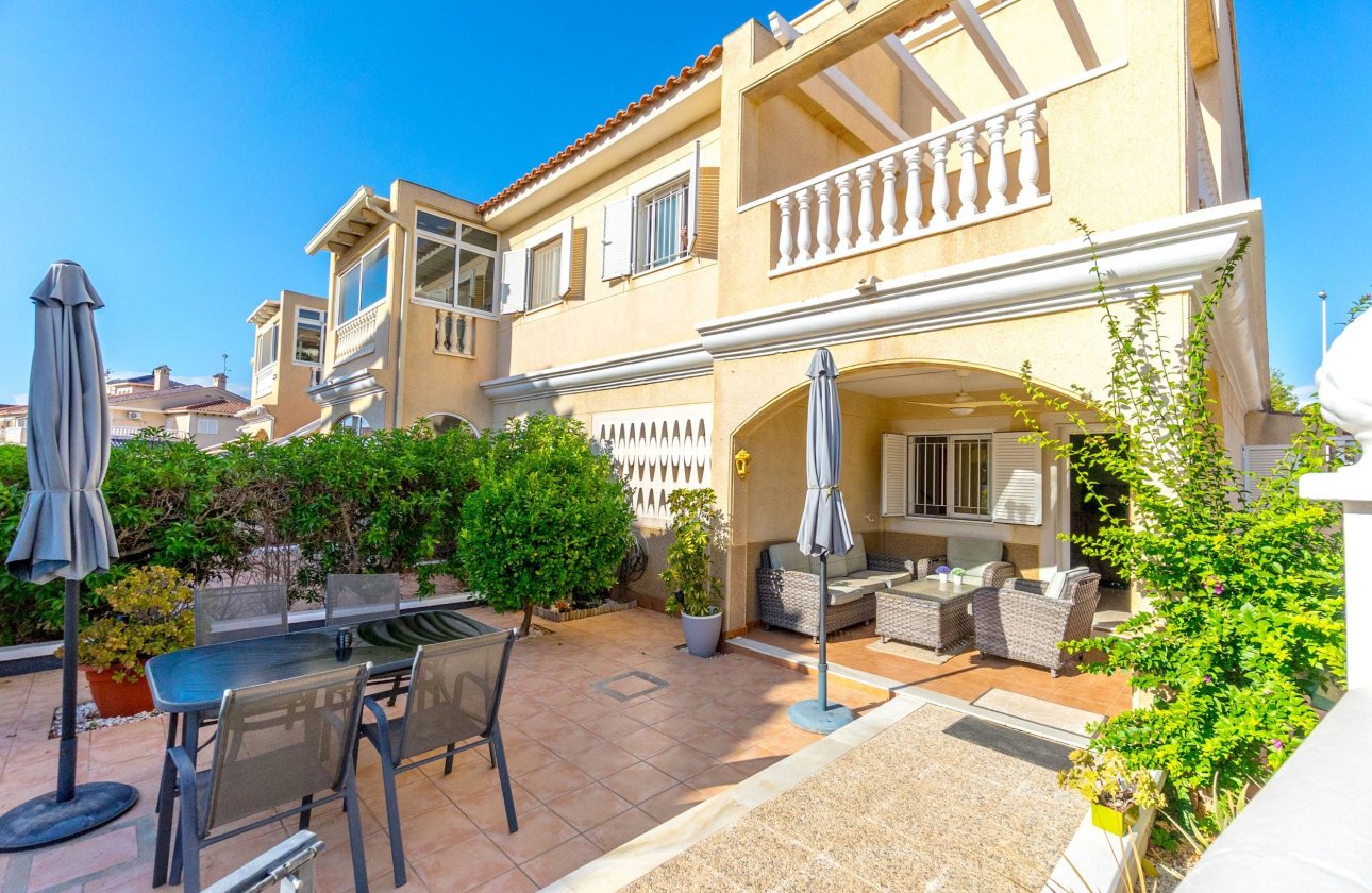 Resale - Dúplex -
Orihuela Costa - Playa Flamenca