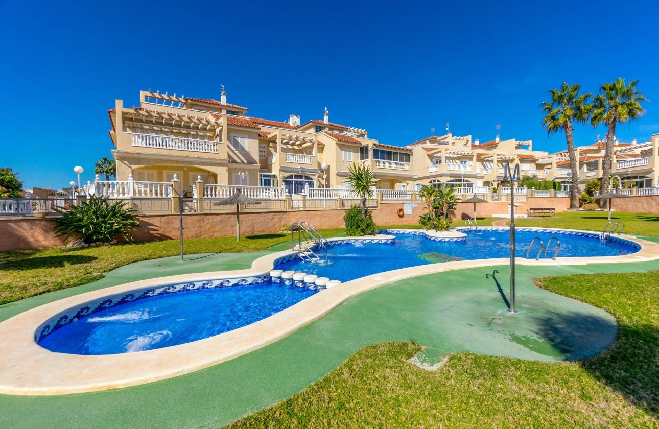 Resale - Dúplex -
Orihuela Costa - Playa Flamenca