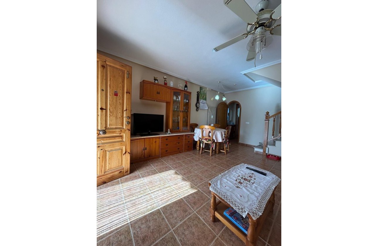 Resale - Dúplex -
Orihuela Costa - Punta Prima