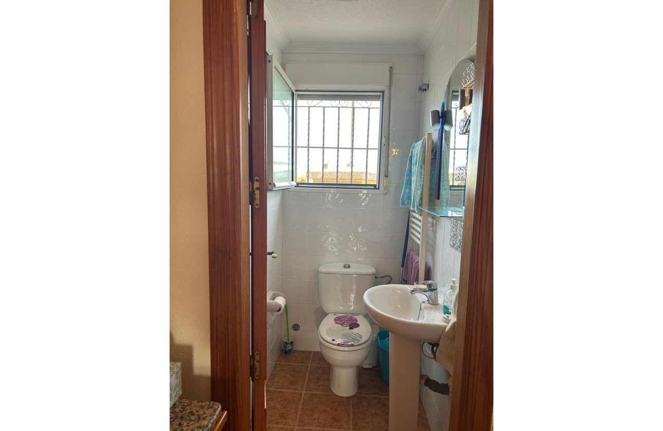 Resale - Dúplex -
Orihuela Costa - Punta Prima