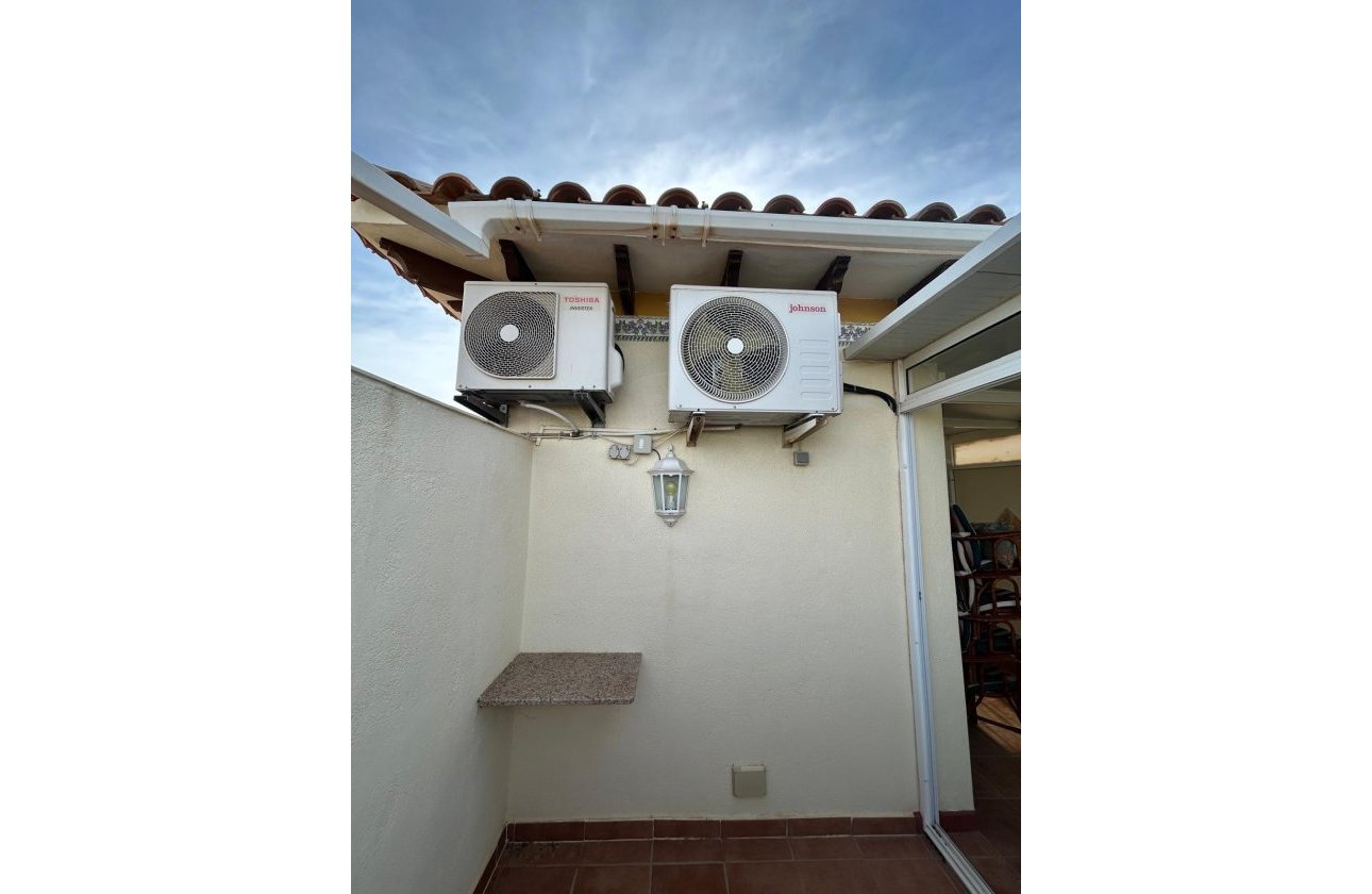 Resale - Dúplex -
Orihuela Costa - Punta Prima