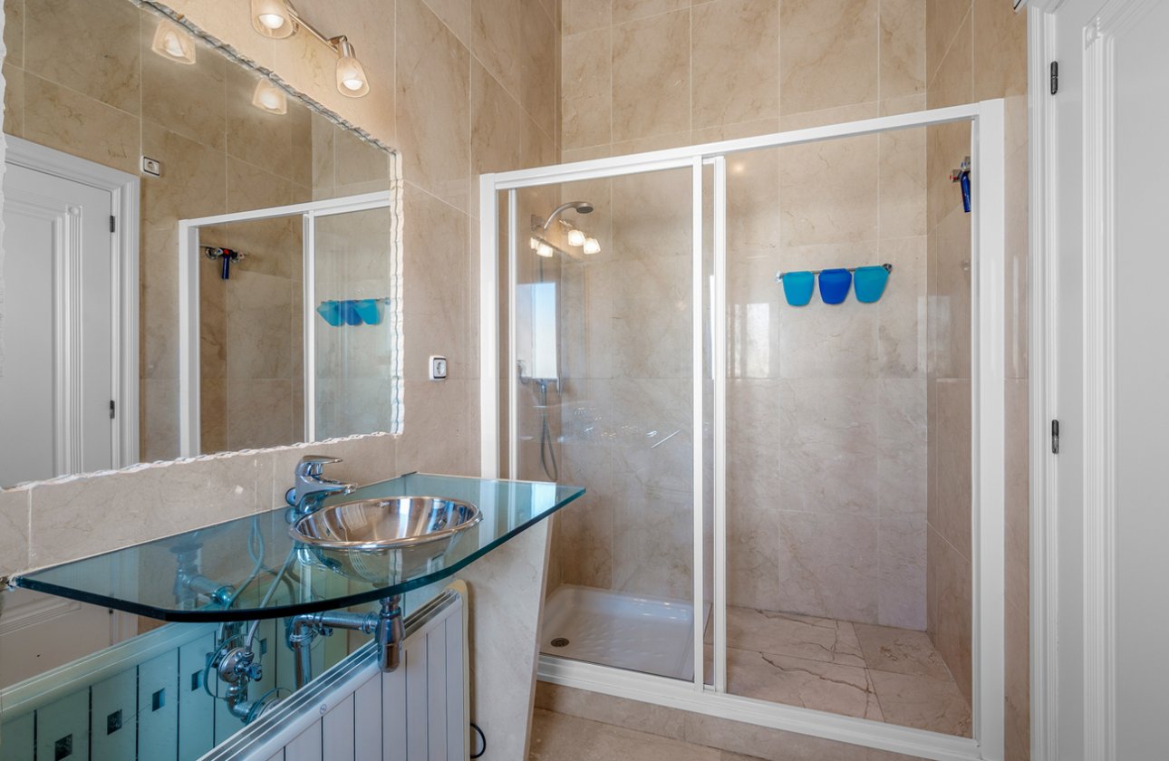 Resale - Duplex Penthouse -
Dehesa de Campoamor - Costa Blanca