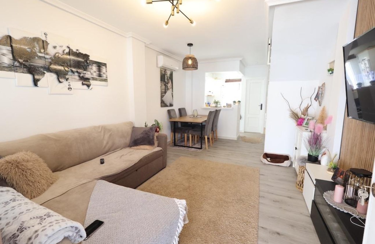 Resale - Dúplex -
Pilar de la Horadada - Costa Blanca