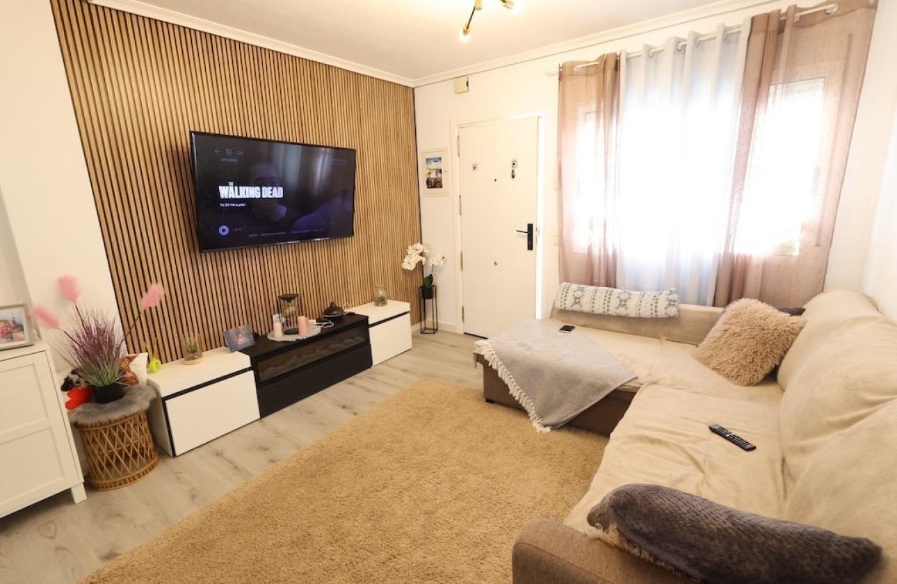 Resale - Dúplex -
Pilar de la Horadada - Costa Blanca