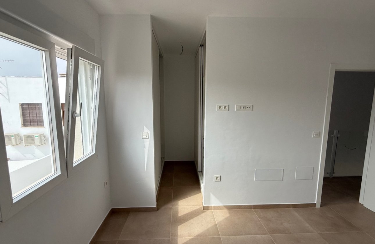 Resale - Dúplex -
Pilar de la Horadada - Costa Blanca