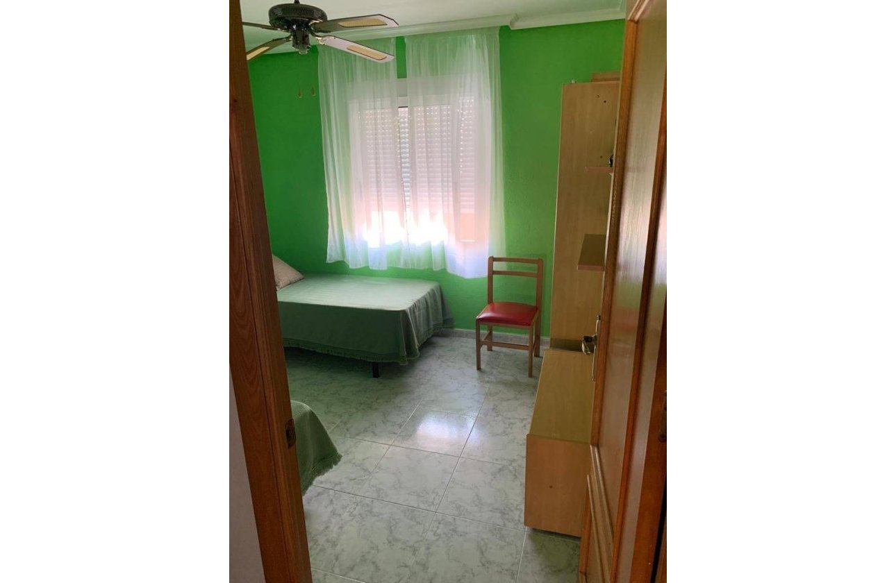 Resale - Dúplex -
Pilar de la Horadada - Torre De La Horadada