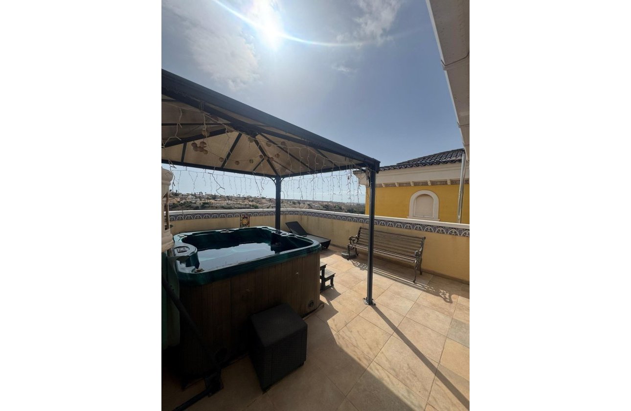 Resale - Dúplex -
San Fulgencio - La Marina