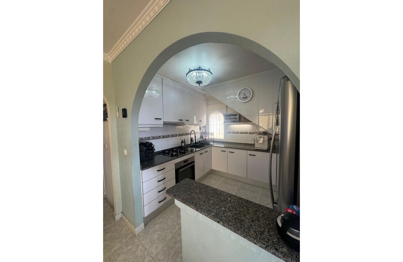 Resale - Dúplex -
San Fulgencio - La Marina