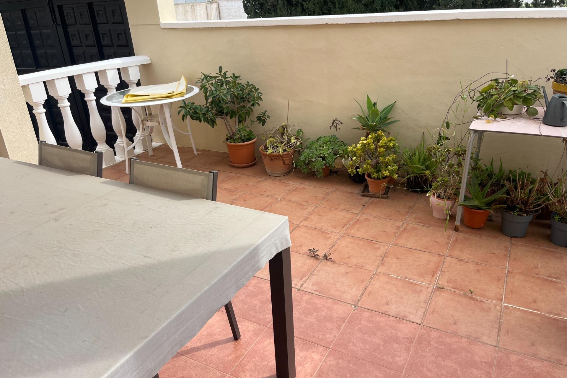 Resale - Dúplex -
San Miguel de Salinas - Las Filipinas