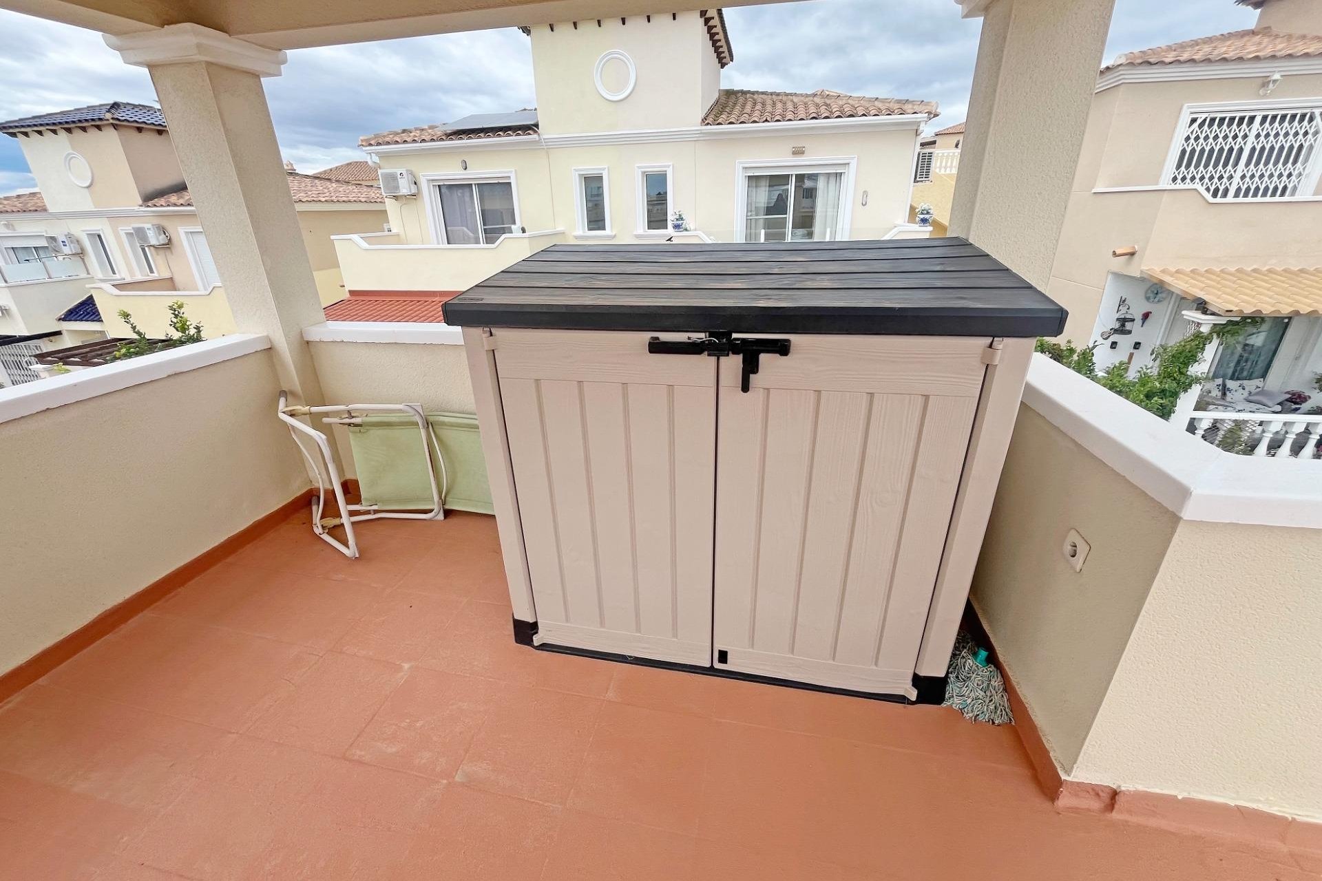 Resale - Dúplex -
San Miguel de Salinas - Las Filipinas