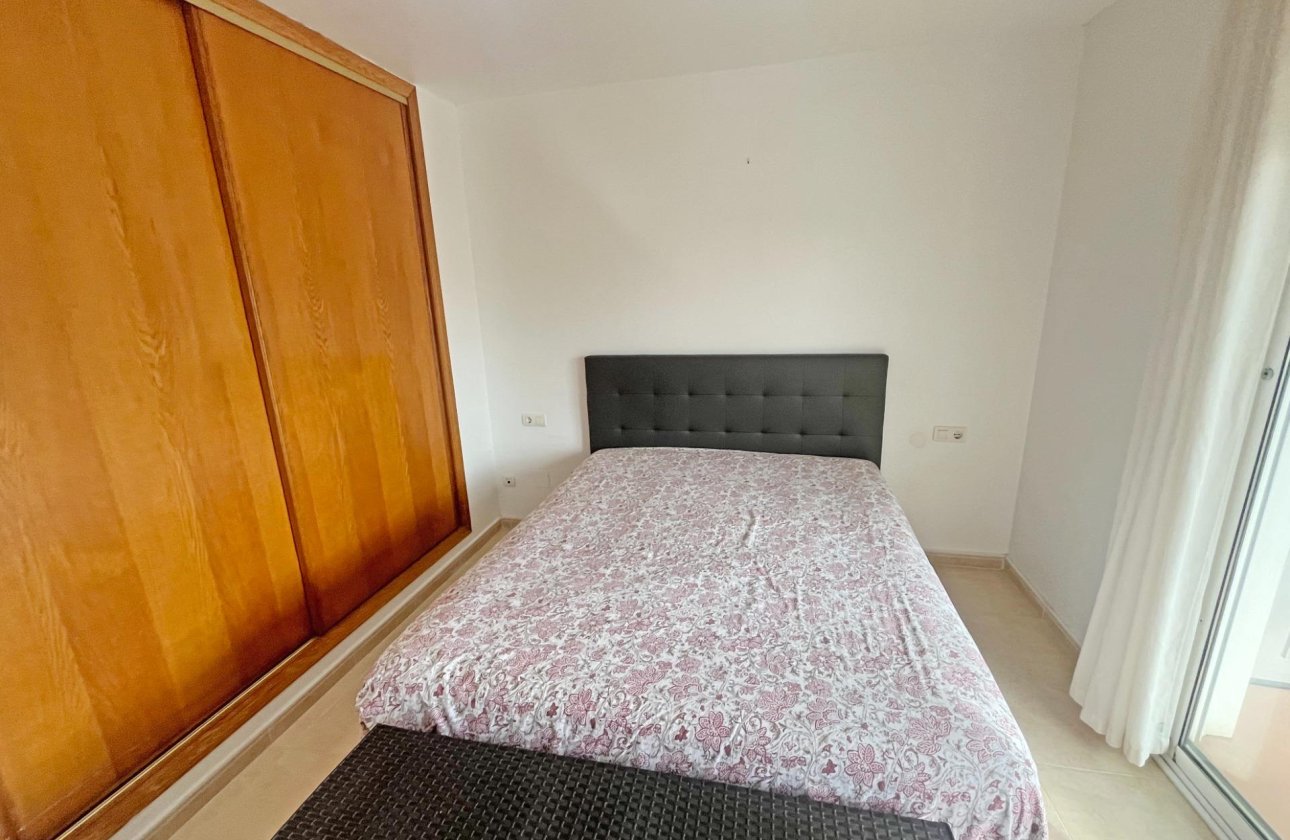 Resale - Dúplex -
San Miguel de Salinas - Las Filipinas