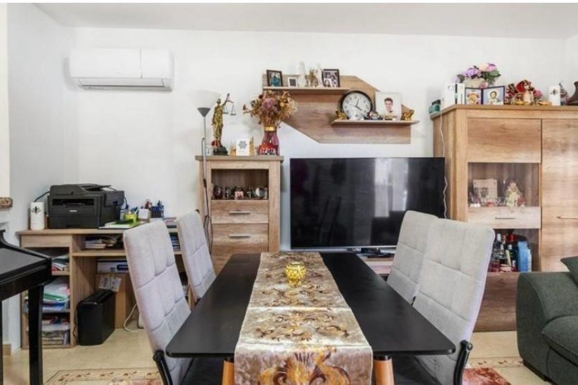 Resale - Dúplex -
San Miguel de Salinas - Las Filipinas