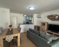 Resale - Dúplex -
San Miguel de Salinas - Las Filipinas