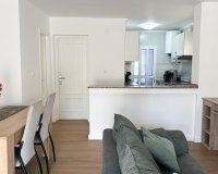 Resale - Dúplex -
San Miguel de Salinas - Las Filipinas