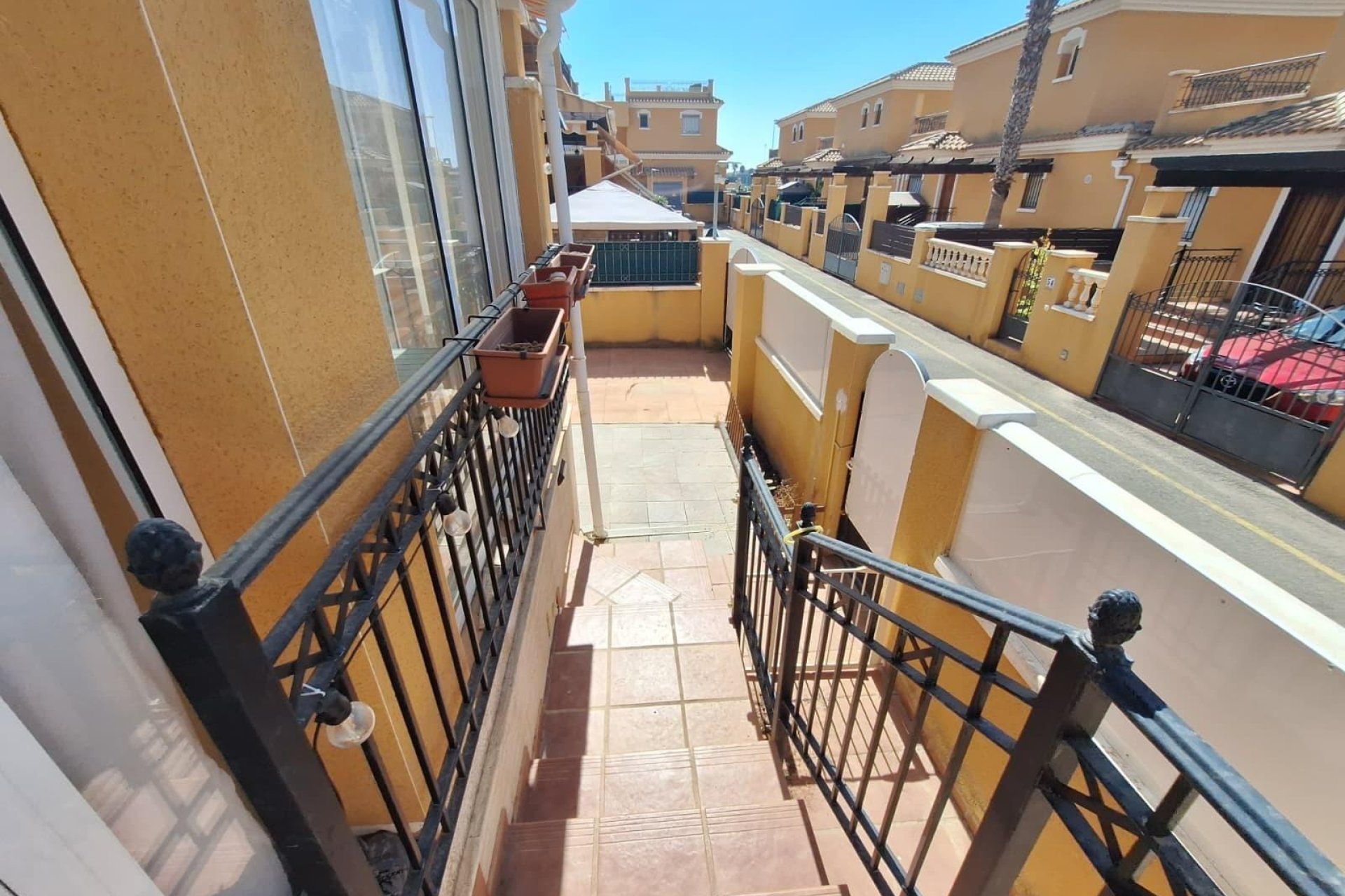 Resale - Dúplex -
Torrevieja - Aguas Nuevas