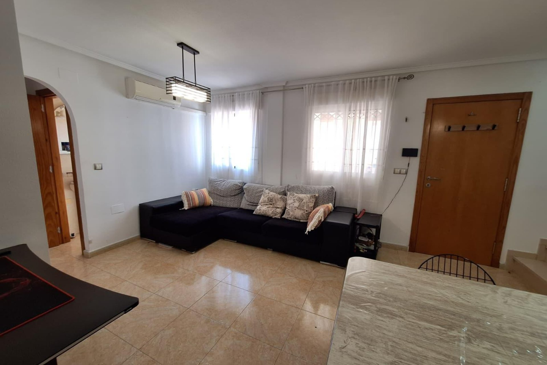 Resale - Dúplex -
Torrevieja - Aguas Nuevas