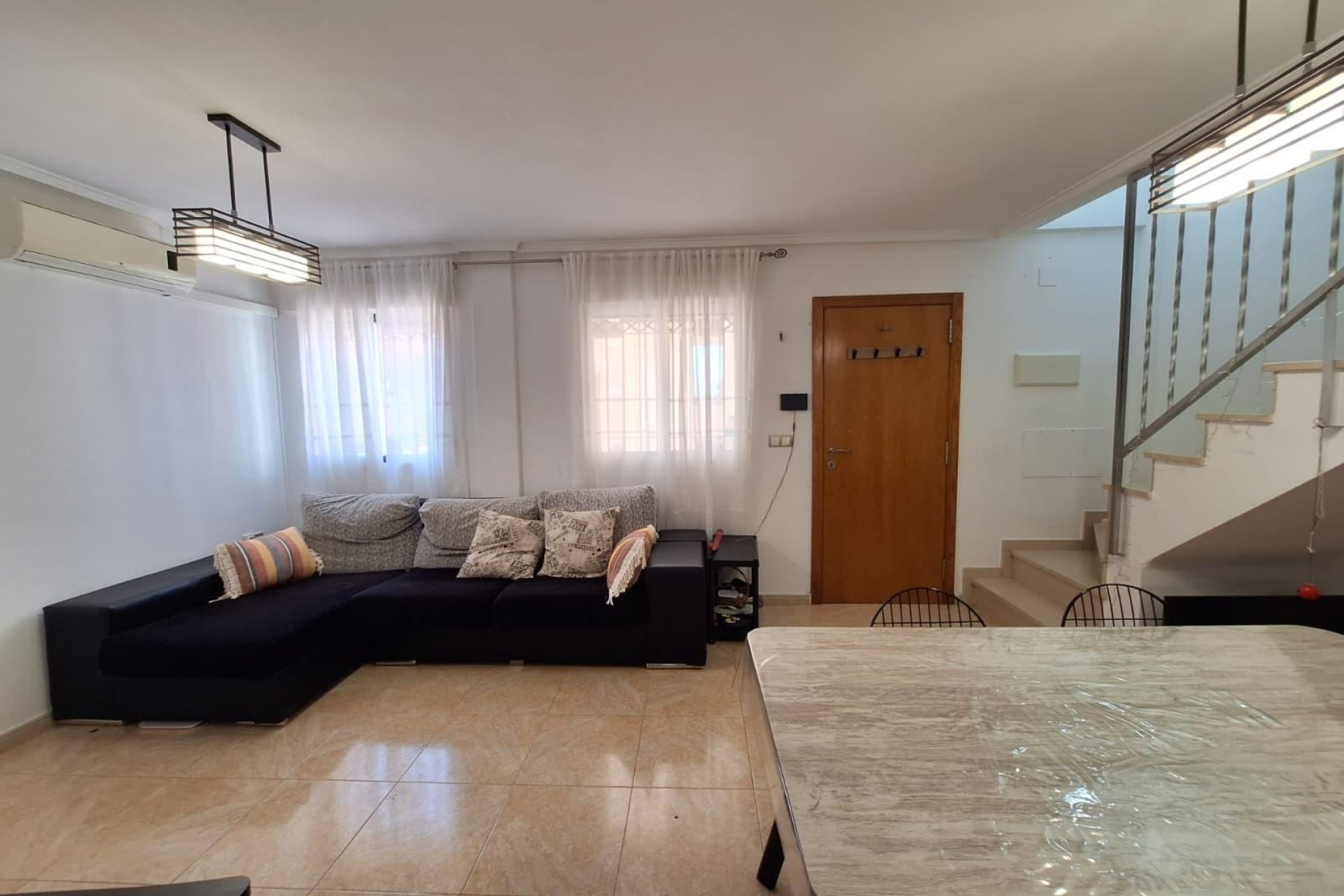 Resale - Dúplex -
Torrevieja - Aguas Nuevas