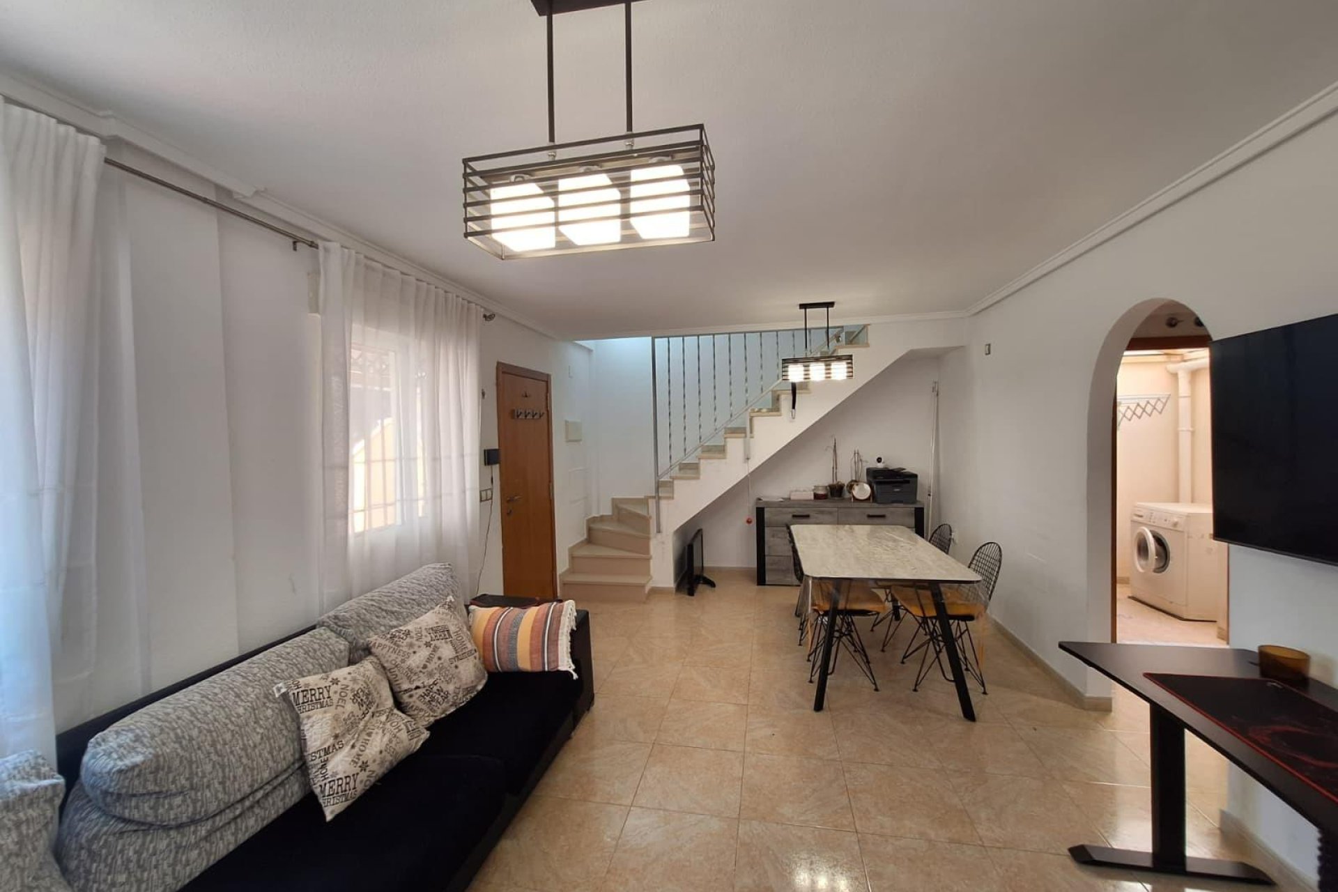 Resale - Dúplex -
Torrevieja - Aguas Nuevas