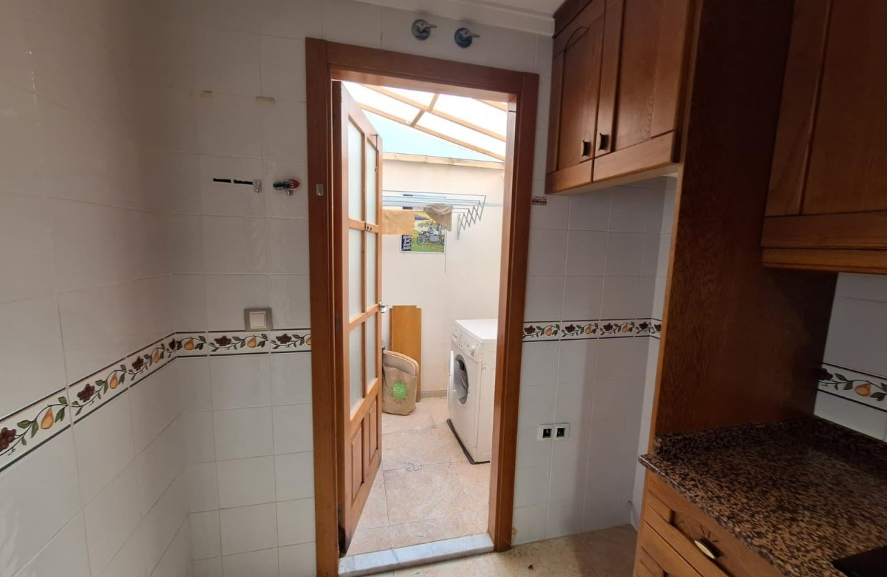 Resale - Dúplex -
Torrevieja - Aguas Nuevas
