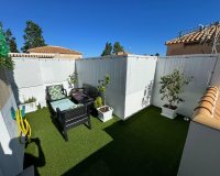 Resale - Dúplex -
Torrevieja - Carrefour