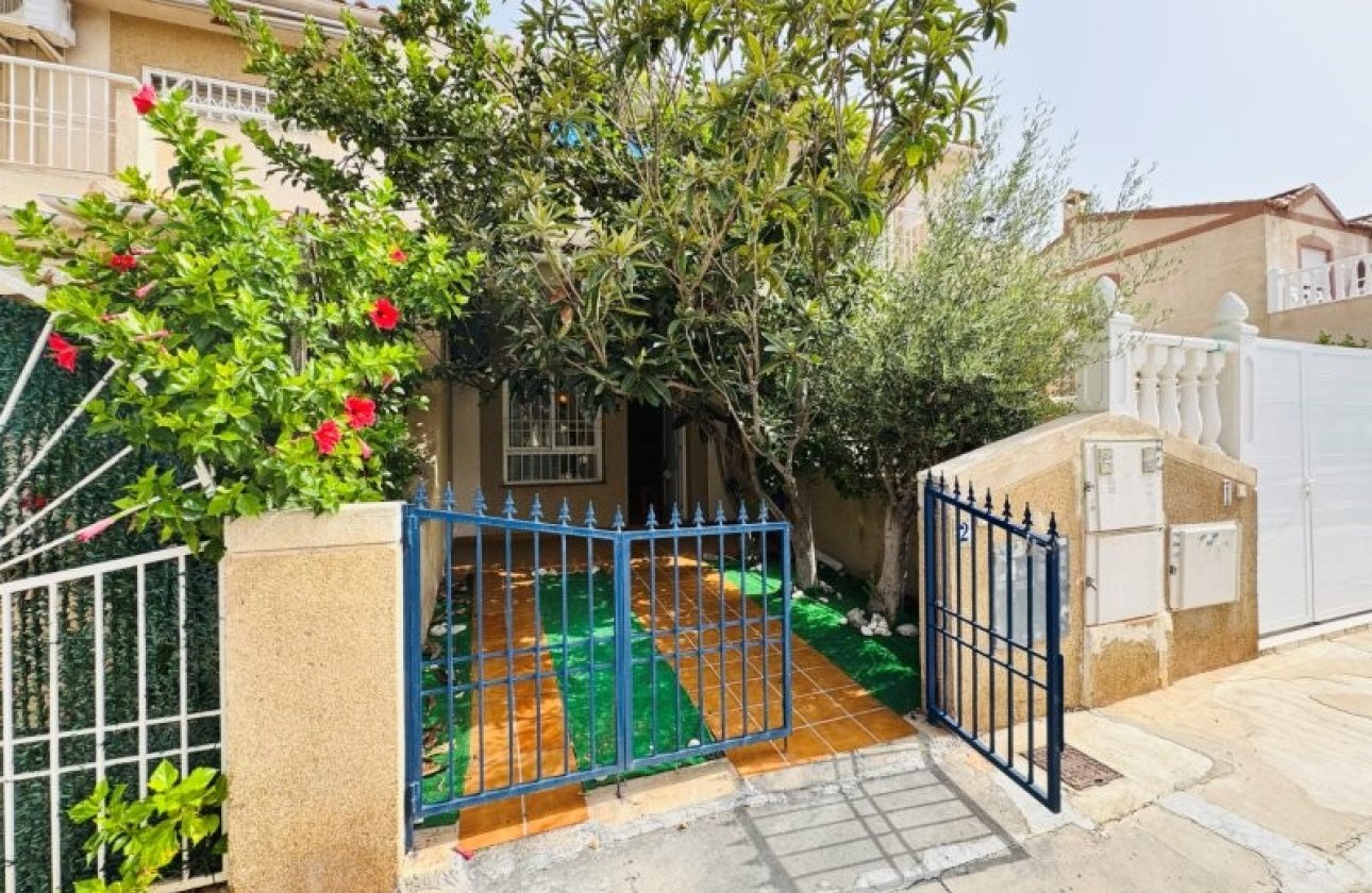 Resale - Dúplex -
Torrevieja - Costa Blanca