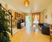 Resale - Dúplex -
Torrevieja - Costa Blanca