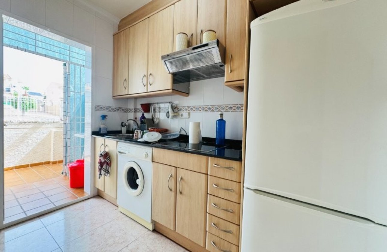 Resale - Dúplex -
Torrevieja - Costa Blanca