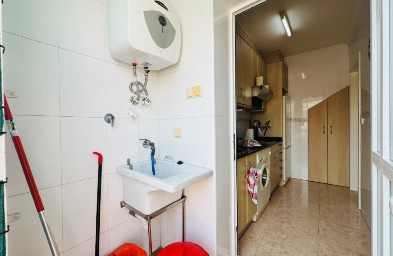 Resale - Dúplex -
Torrevieja - Costa Blanca