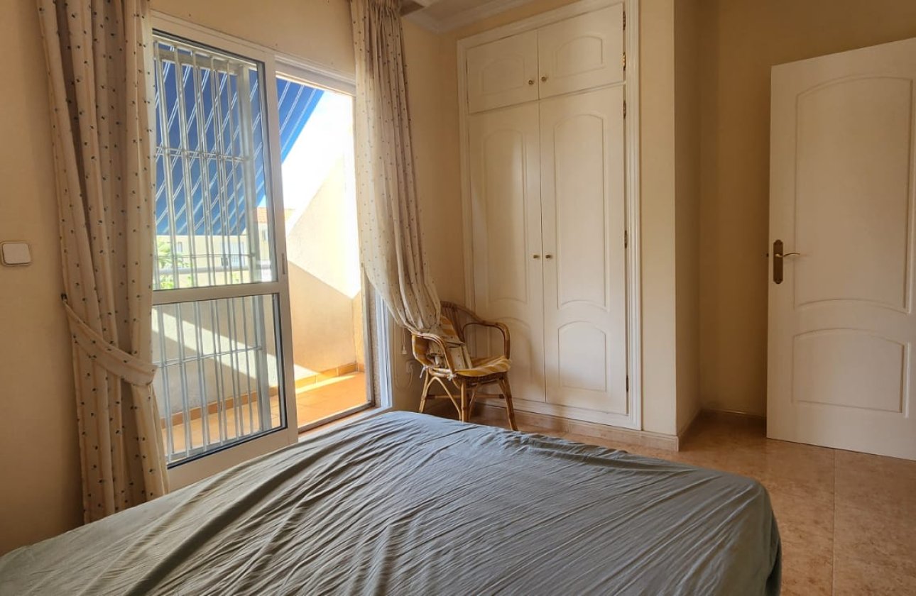 Resale - Dúplex -
Torrevieja - Costa Blanca