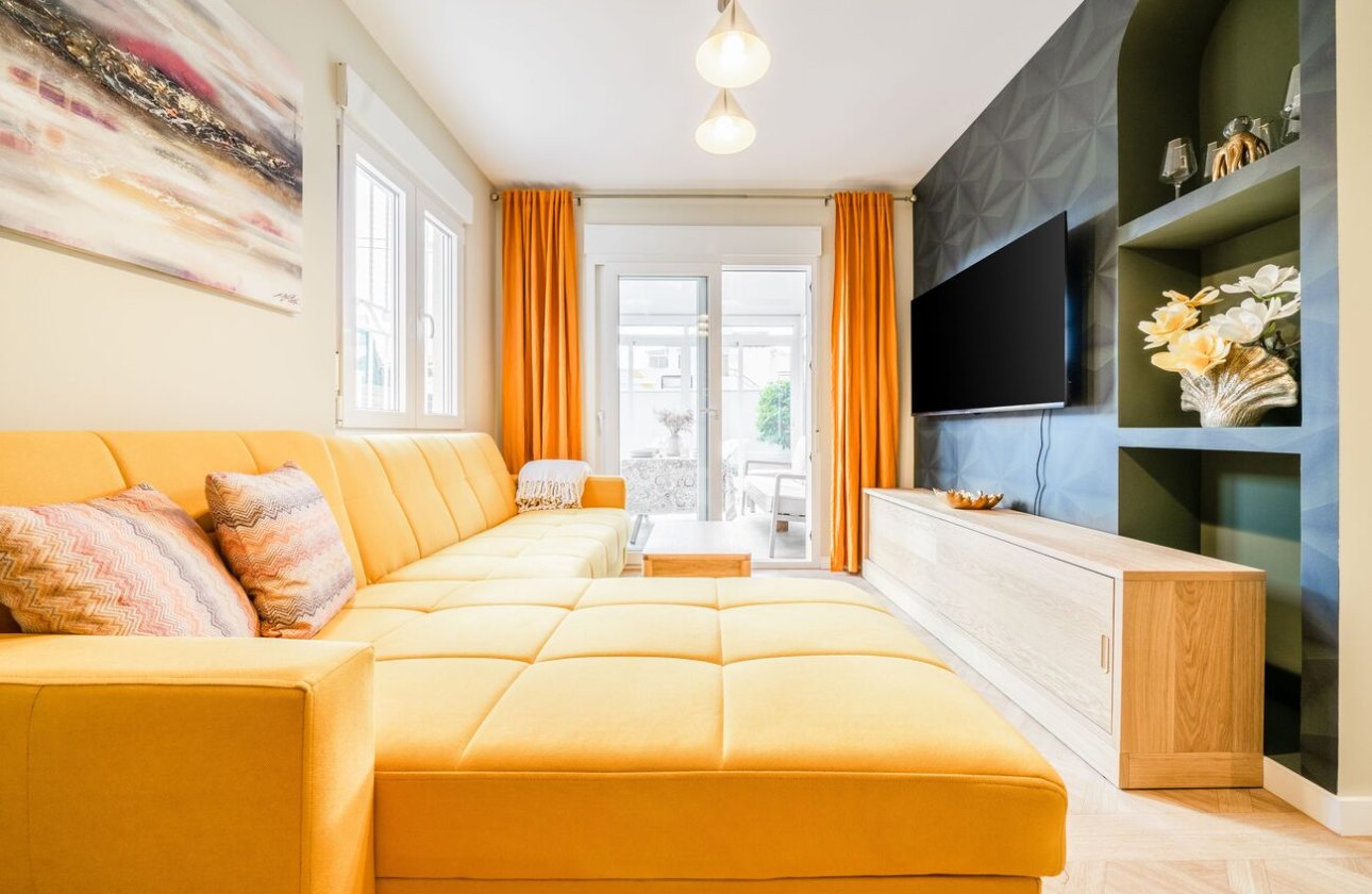 Resale - Dúplex -
Torrevieja - Costa Blanca