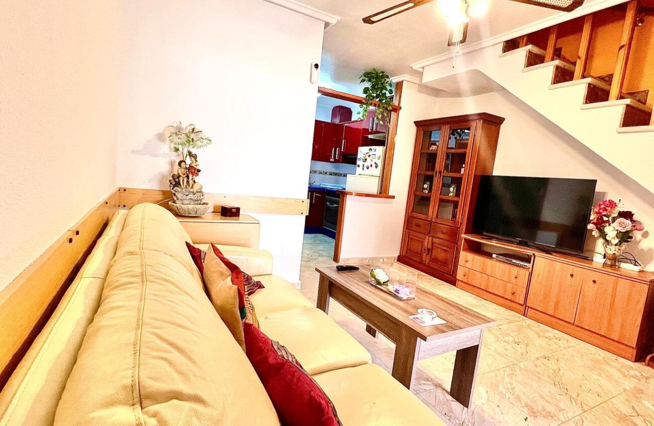 Resale - Dúplex -
Torrevieja - Costa Blanca