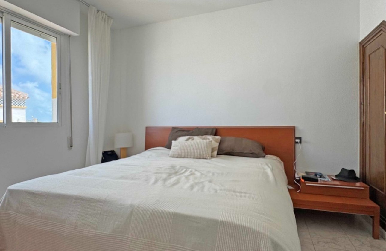 Resale - Dúplex -
Torrevieja - Costa Blanca