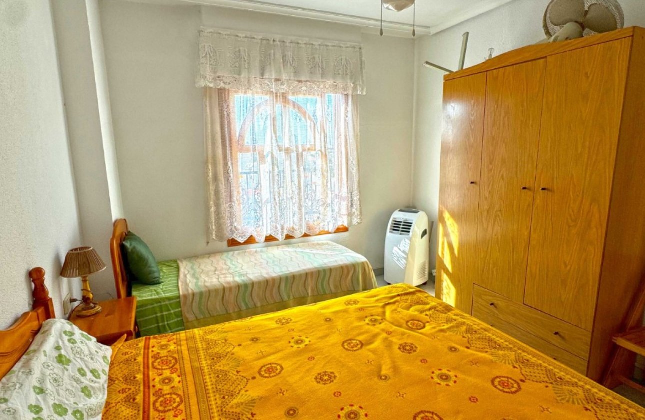 Resale - Dúplex -
Torrevieja - Costa Blanca