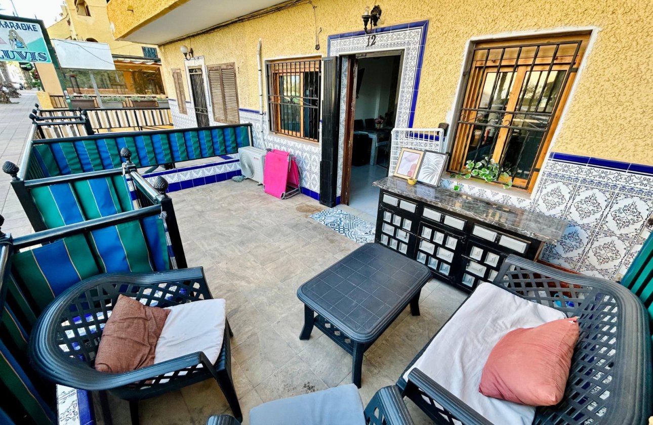 Resale - Dúplex -
Torrevieja - Costa Blanca