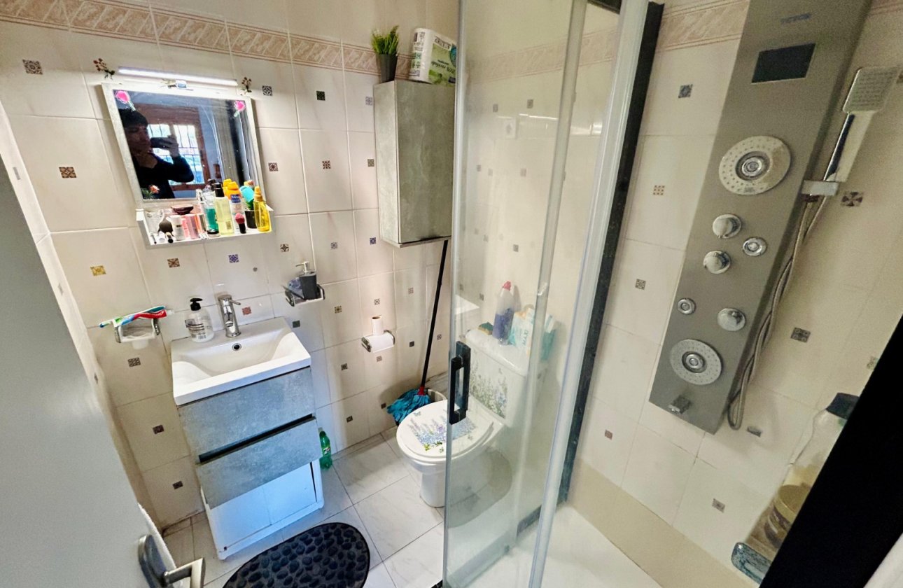 Resale - Dúplex -
Torrevieja - Costa Blanca