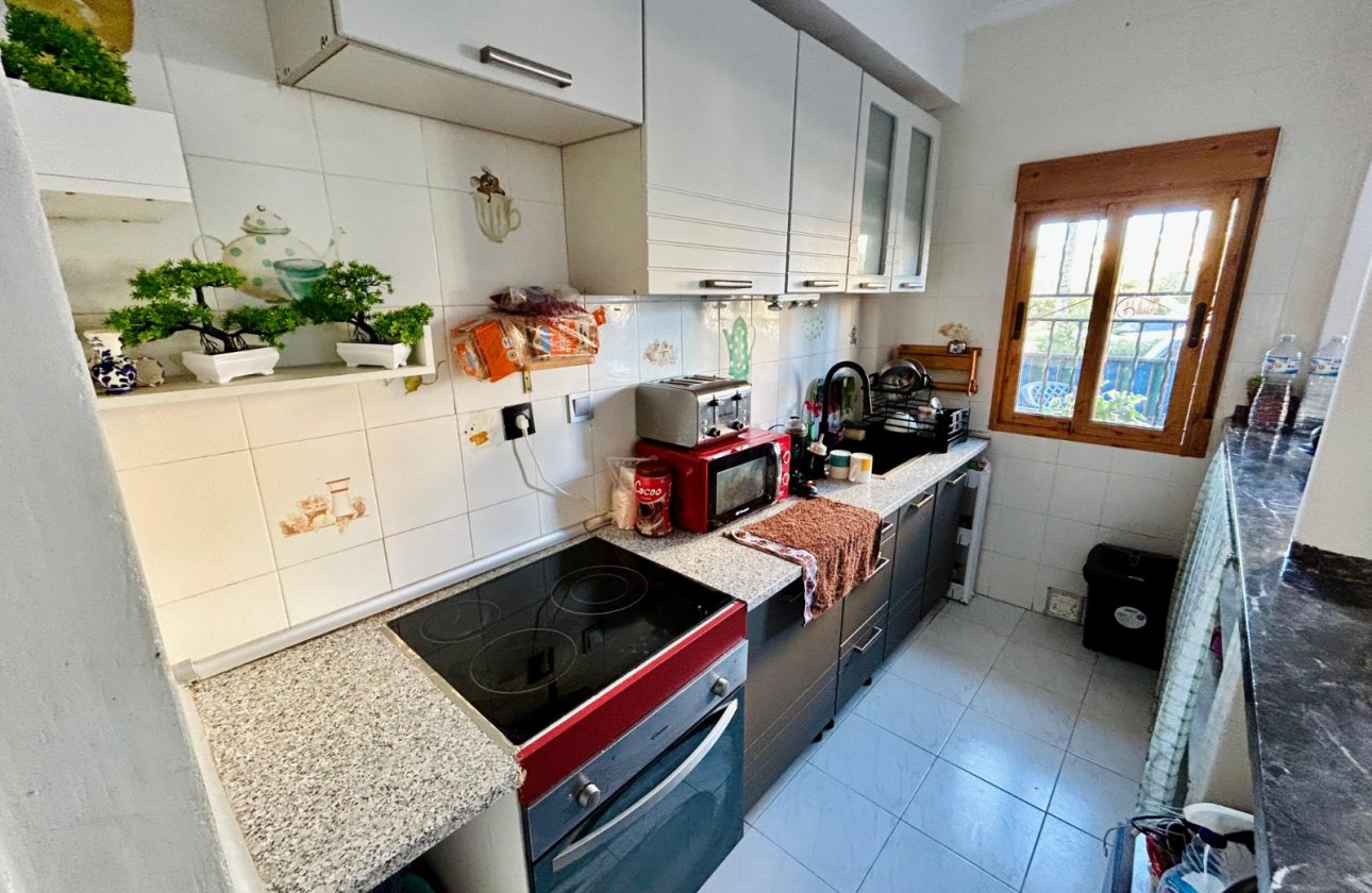 Resale - Dúplex -
Torrevieja - Costa Blanca