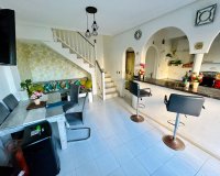 Resale - Dúplex -
Torrevieja - Costa Blanca