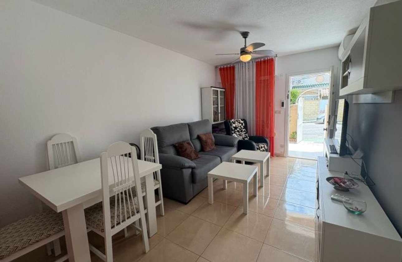 Resale - Dúplex -
Torrevieja - Costa Blanca