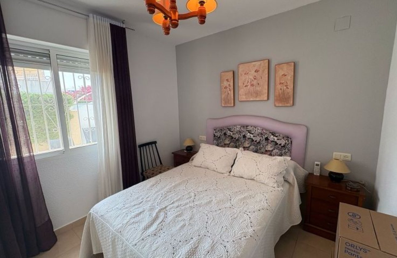 Resale - Dúplex -
Torrevieja - Costa Blanca