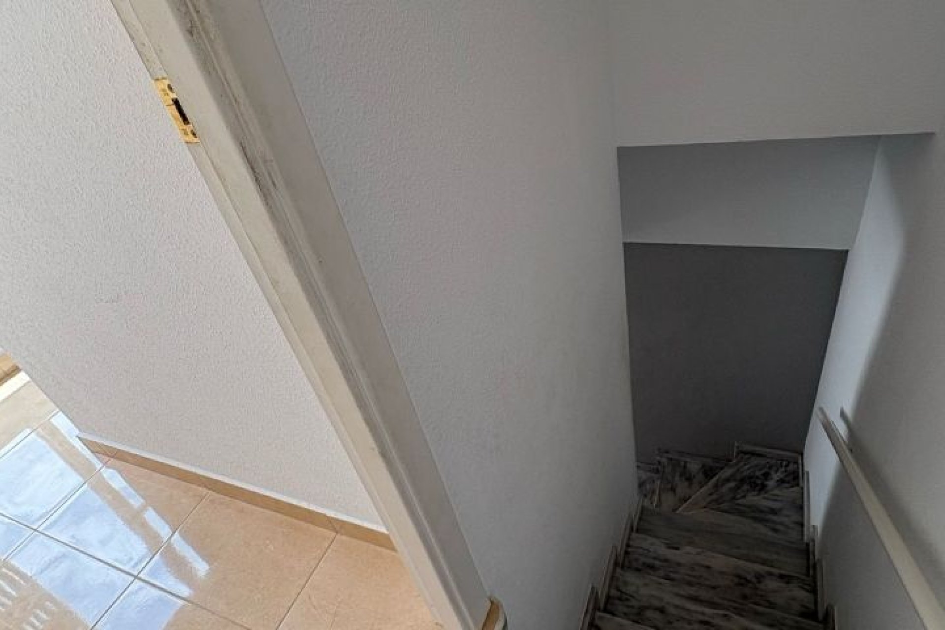 Resale - Dúplex -
Torrevieja - Costa Blanca