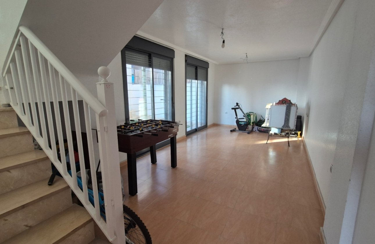 Resale - Dúplex -
Torrevieja - Costa Blanca