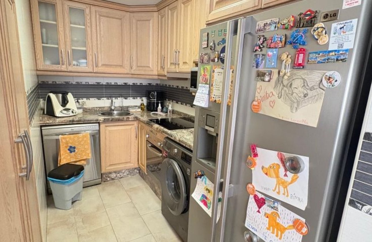 Resale - Dúplex -
Torrevieja - Costa Blanca