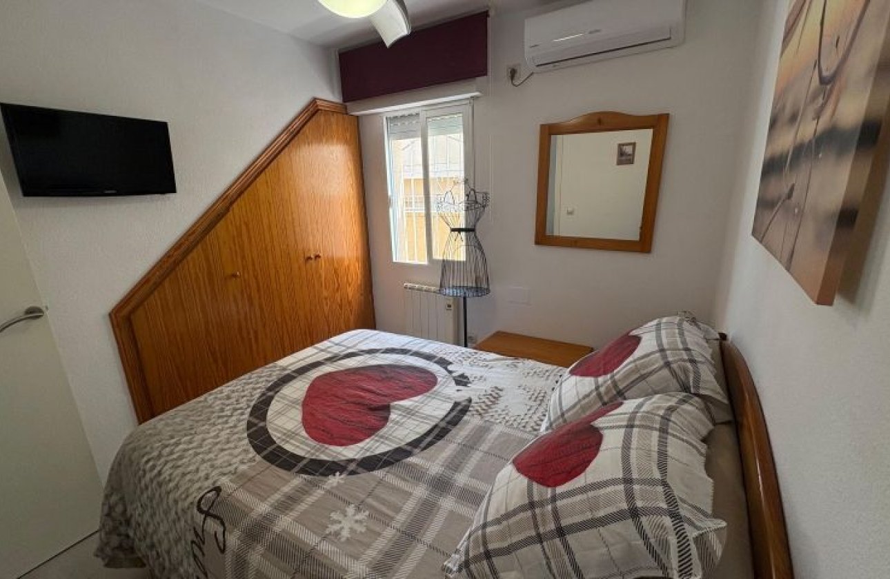 Resale - Dúplex -
Torrevieja - Costa Blanca