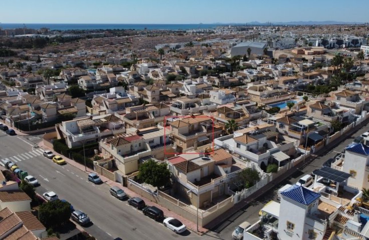 Resale - Dúplex -
Torrevieja - Costa Blanca