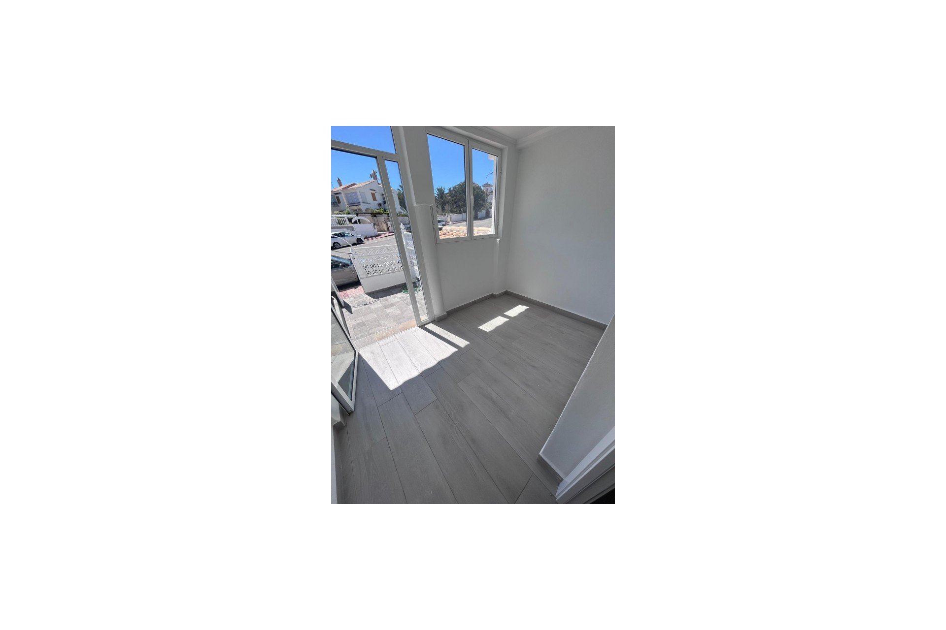 Resale - Dúplex -
Torrevieja - Costa Blanca