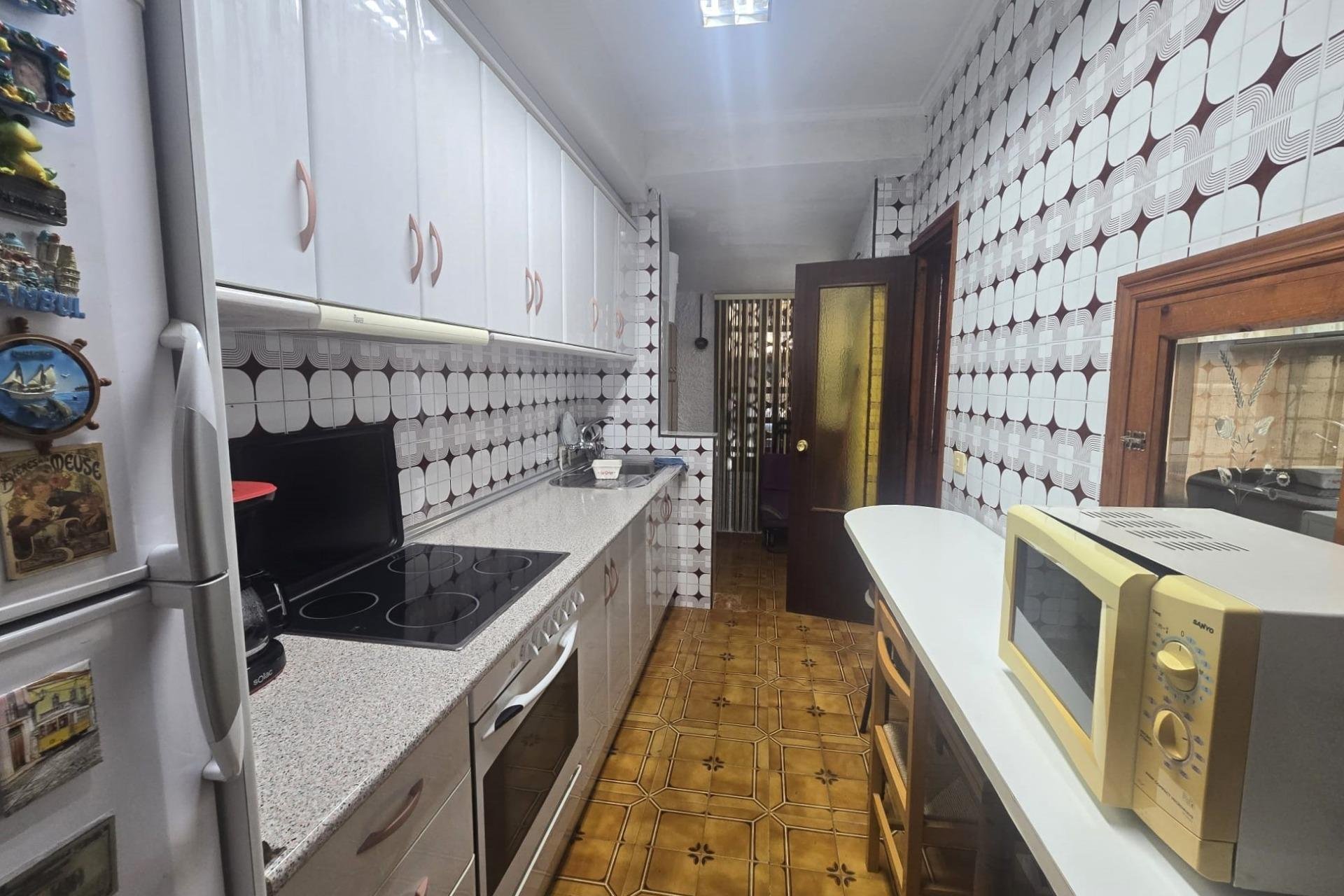 Resale - Dúplex -
Torrevieja - Habaneras