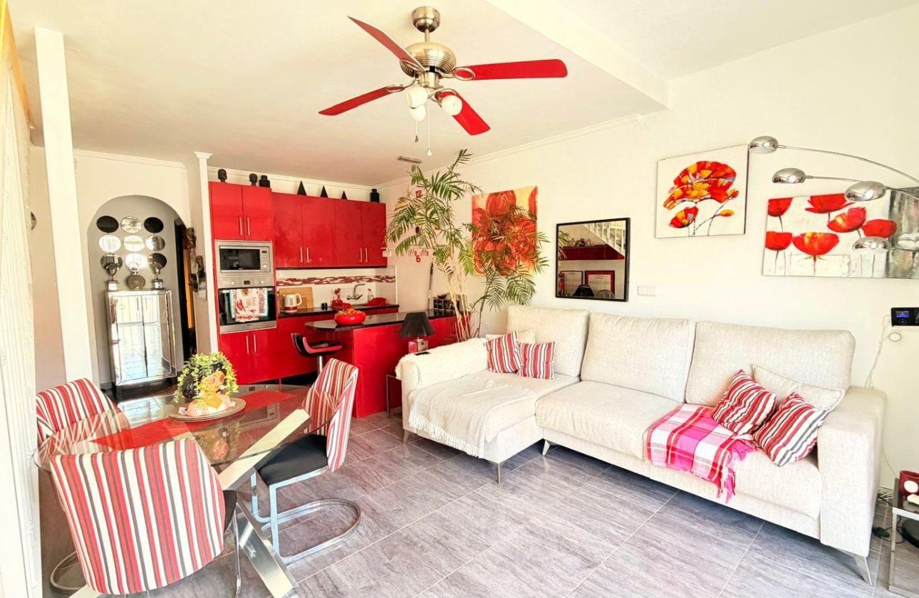 Resale - Dúplex -
Torrevieja - La Siesta - El Salado - Torreta