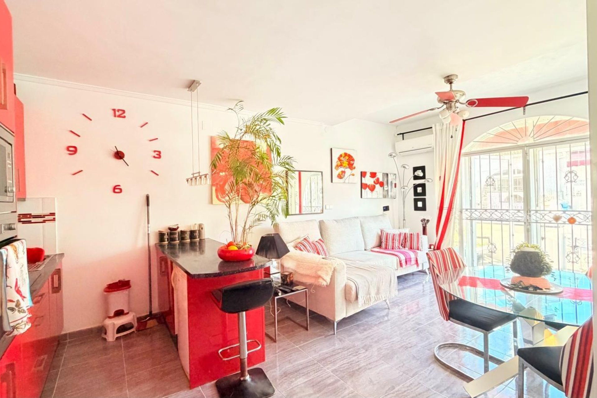 Resale - Dúplex -
Torrevieja - La Siesta - El Salado - Torreta