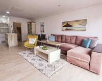 Resale - Dúplex -
Torrevieja - La Siesta